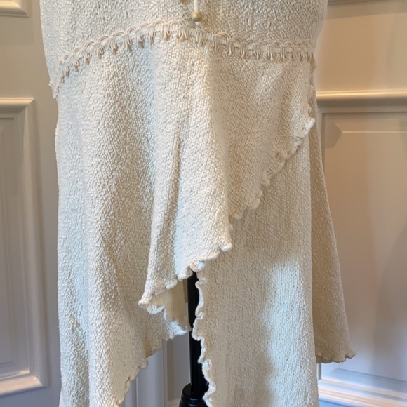 Super soft asymmetrical skirt - Picture 2 of 7